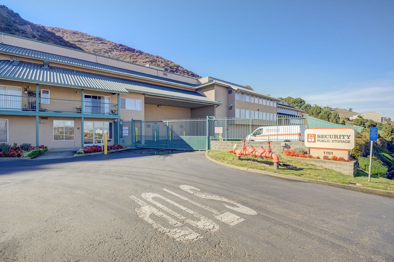 drive up self storage